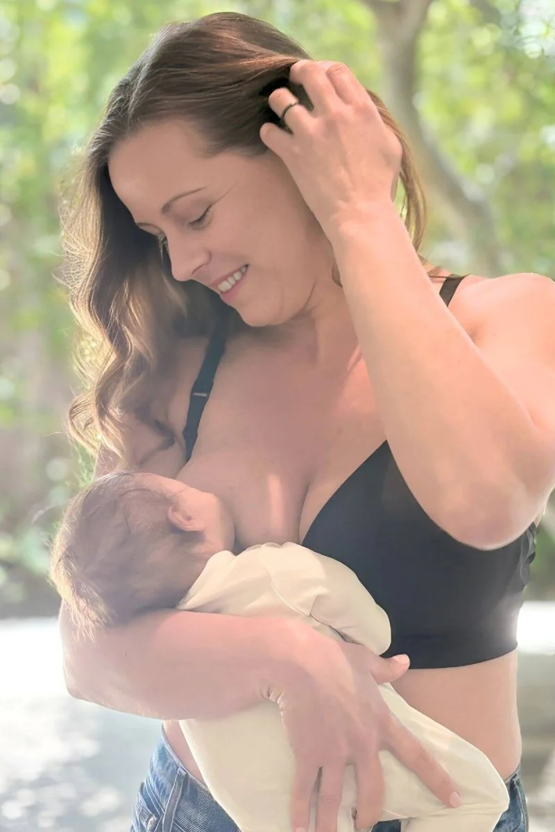 SuperMom® Silhouette Hands-Free Pumping & Nursing Bra | Midnight - Image 7